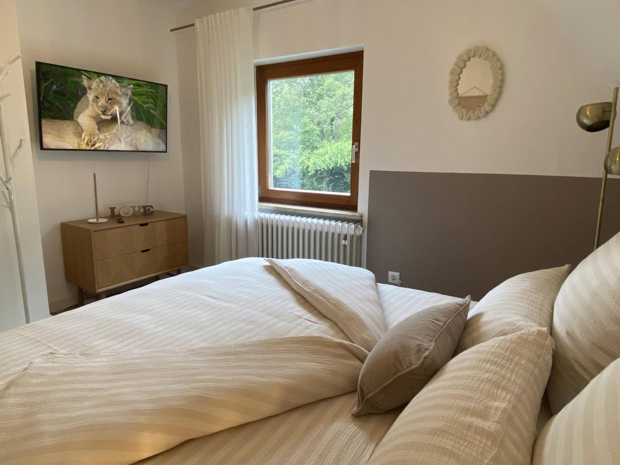 Messe- & Ferienhaus Gertraud Am Ludwigskanal, 24 H Self Check-In, Gratis Parken Wendelstein Ngoại thất bức ảnh