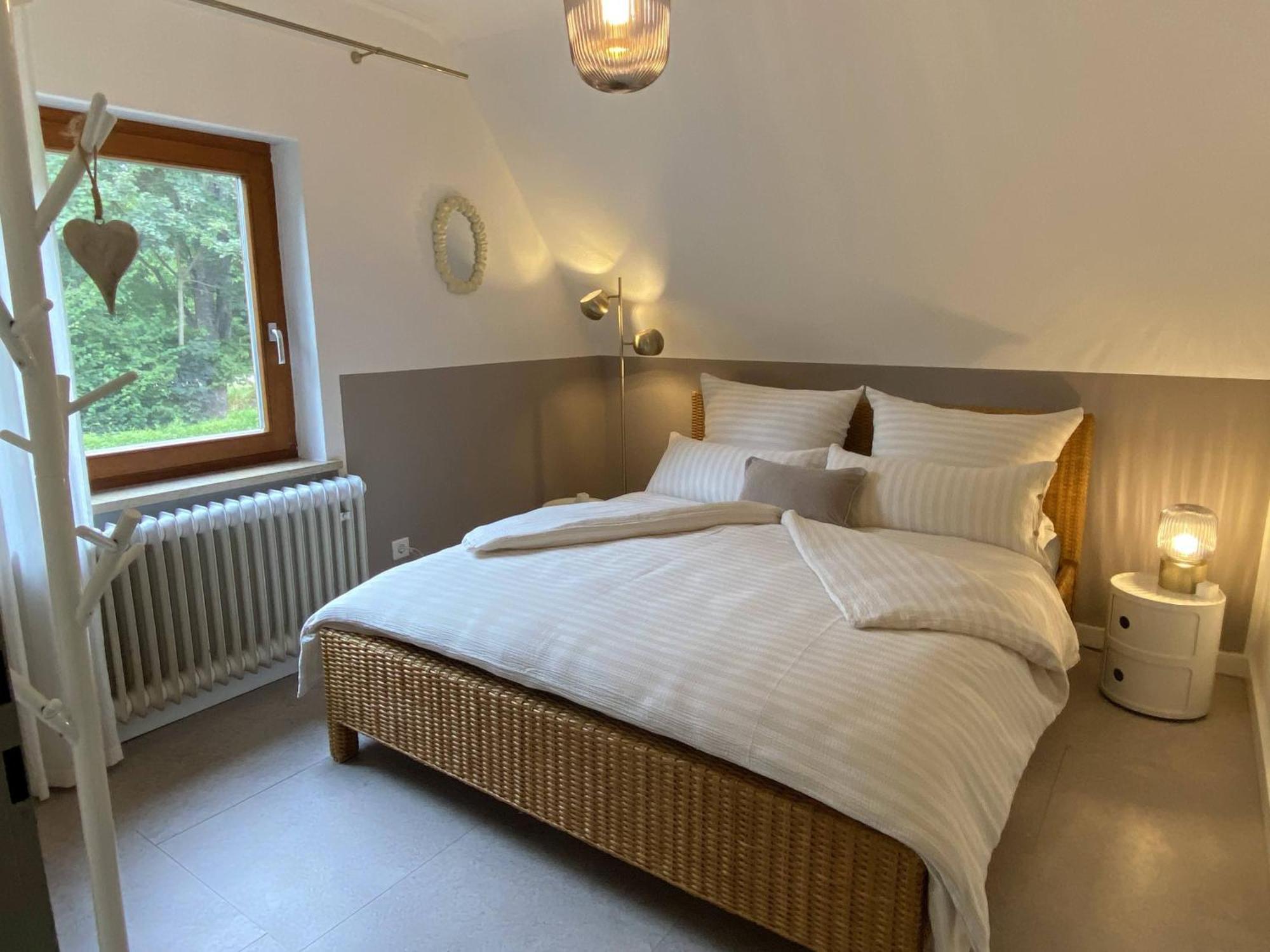 Messe- & Ferienhaus Gertraud Am Ludwigskanal, 24 H Self Check-In, Gratis Parken Wendelstein Ngoại thất bức ảnh